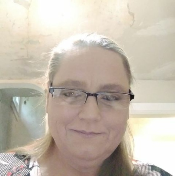 Meet your Posher, Gladys - Picture 1 of 1